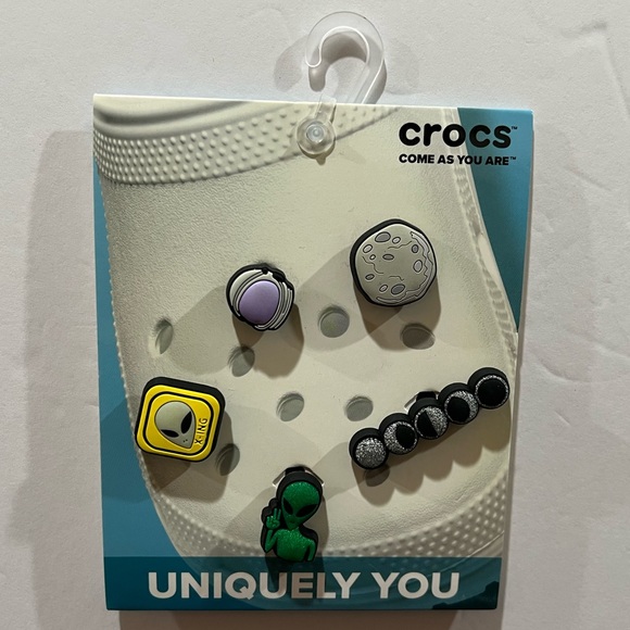 Crocs Uniquely You, Jibbitz, Space - Picture 1 of 3